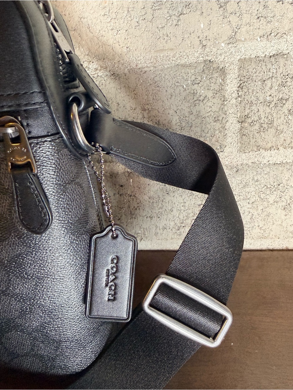 Coach Men’s Charcoal Signature Crossbody Bag Black Leather Trim Messenger - Picture 14 of 17